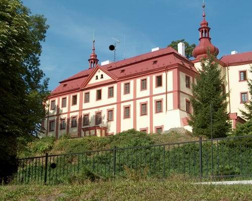 Zámek Bezdružice